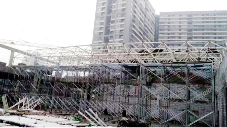 中建總部國際一期項目裙樓網(wǎng)架鋼結構工程